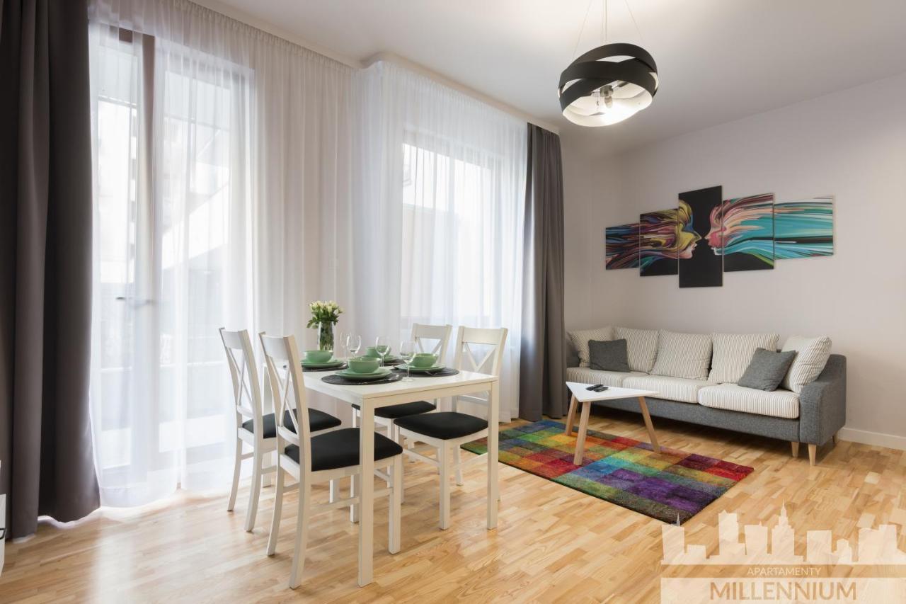 Appartamento Millennium Awangarda Grey Varsavia Esterno foto